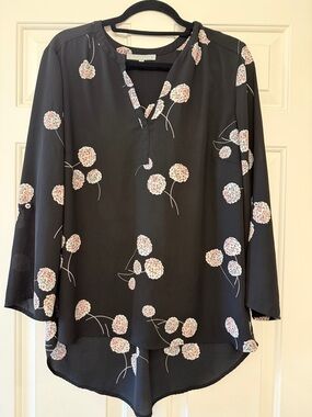 Daniel Rainn Black Floral Split V-Neck Blouse